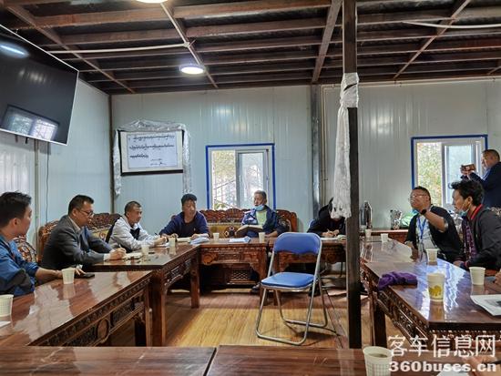 与客运公司司机座谈.jpg