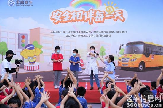 6 长庚医院护理老师林淑芬教授“七步洗手法”.jpg