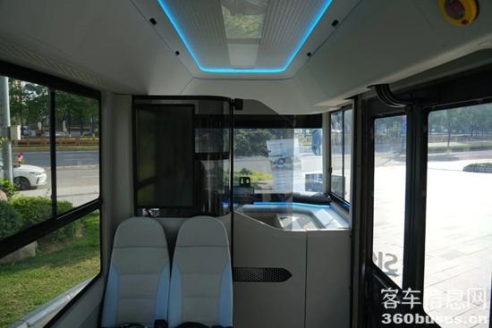 1747528298240916.jpg 5.jpg