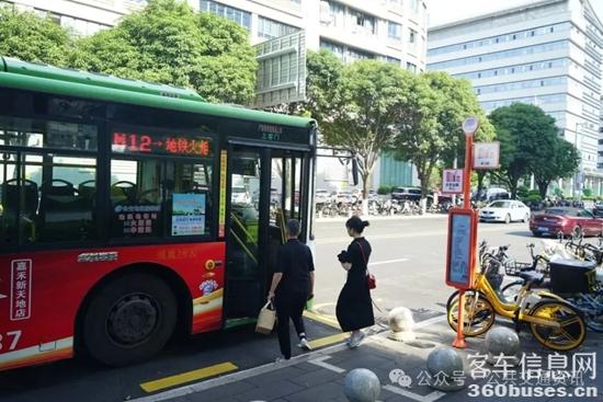 1750039777384183.jpg 5.jpg