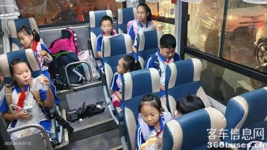 1750143369511759.jpg 2.webp.jpg