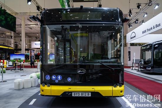 1750289670551601.jpg 3、比亚迪电动大巴B12.b.jpg