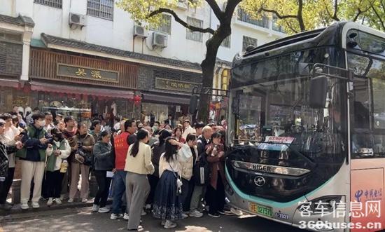 1751347097549430.jpg 7.jpg