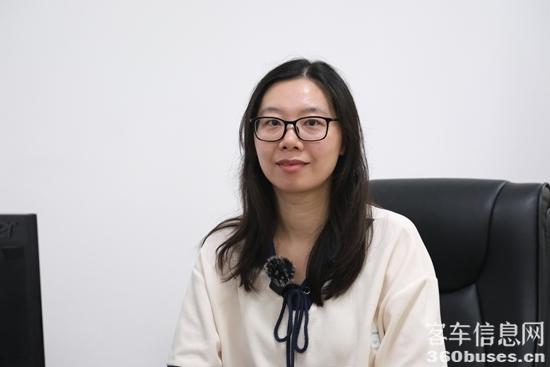 1752456549862151.jpg 2 江门市公共汽KY.COM有限公司倪副总经理.JPG