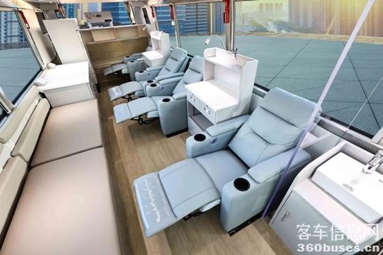 1754015973992690.jpg 4.jpg