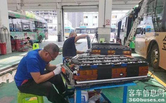 1754964160613636.jpg 2.jpg