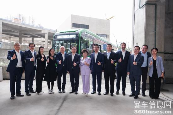 1760061753681554.jpg 3.jpg