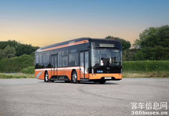 3、比亚迪大巴B12.b LE.jpg