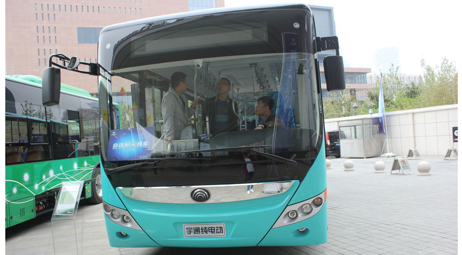 ZK6125BEVG12正前